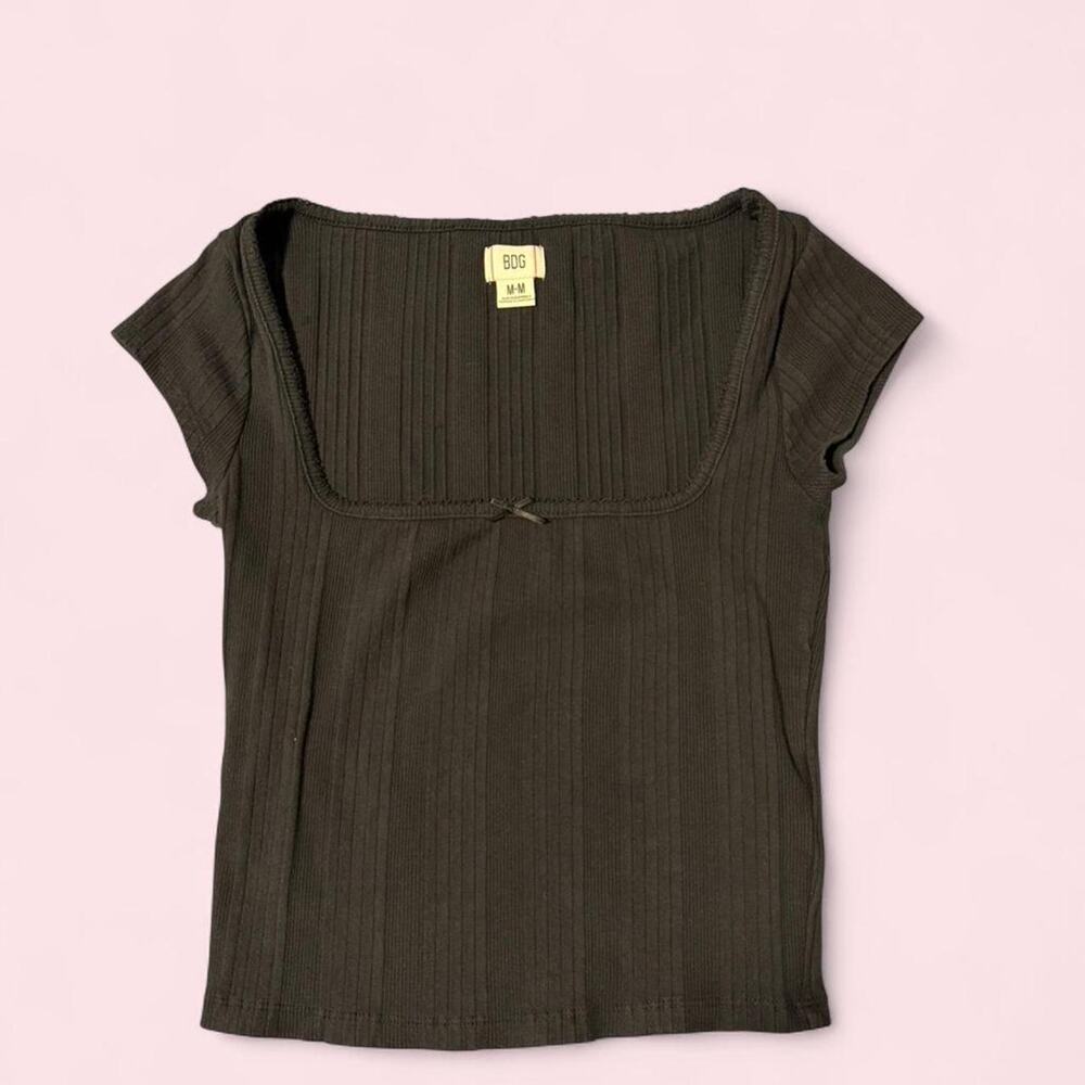 BDG black ribbed baby tee size medium